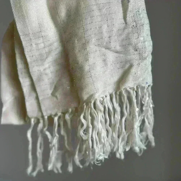 Cejon White Sequins Glittery Soft Rayon Metallic Formal  Scarf - Picture 2 of 8